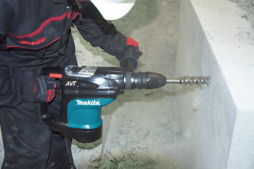 Перфоратор Makita HR4510C