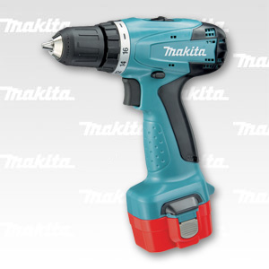 Шуруповерт аккумуляторный Makita 6261 DWPE 9,6 V кейс Шуруповерт аккумуляторный Makita 6261 DWPE 9,6 V кейс
