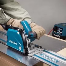 Пила дисковая Makita CA5000XJ по алюминию