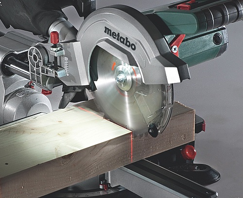 Пила торцовочная Metabo KGS 254 M 602540000