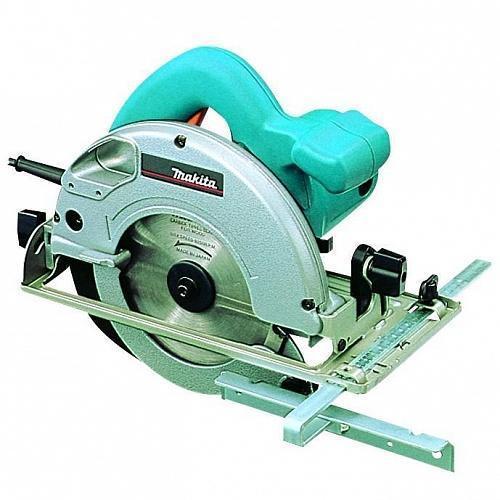 Пила дисковая Makita 5603R