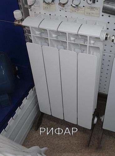 Радиатор биметаллический RIFAR Base 350/90 10 секций Радиатор биметаллический RIFAR Base 350/90 10 секций