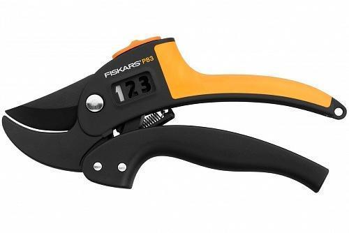 Секатор контактный с храповым механизмом Fiskars 111670 Секатор контактный с храповым механизмом Fiskars 111670