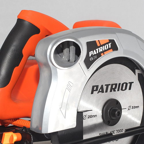 Пила дисковая PATRIOT CS 210 190301610