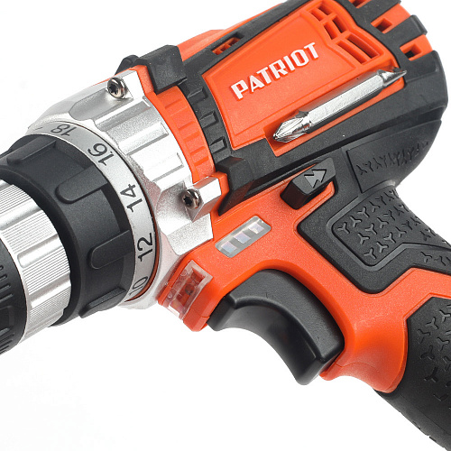 Шуруповерт аккумуляторный PATRIOT BR 144Li LED The One 180201490 Шуруповерт аккумуляторный PATRIOT BR 144Li LED The One 180201490