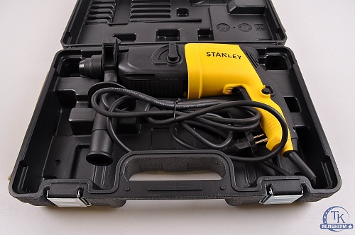 Перфоратор STANLEY STHR 202 K