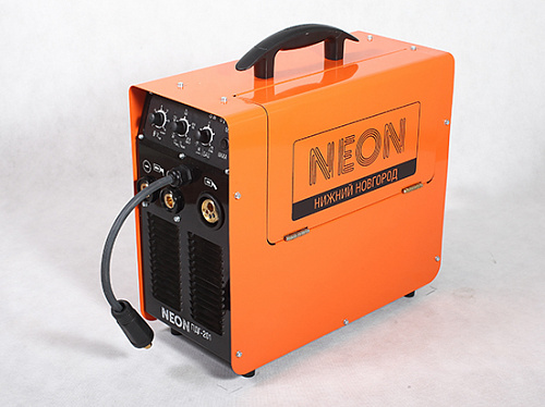 Сварочный полуавтомат "NEON" ПДГ-201 без горелки Сварочный полуавтомат "NEON" ПДГ-201 без горелки
